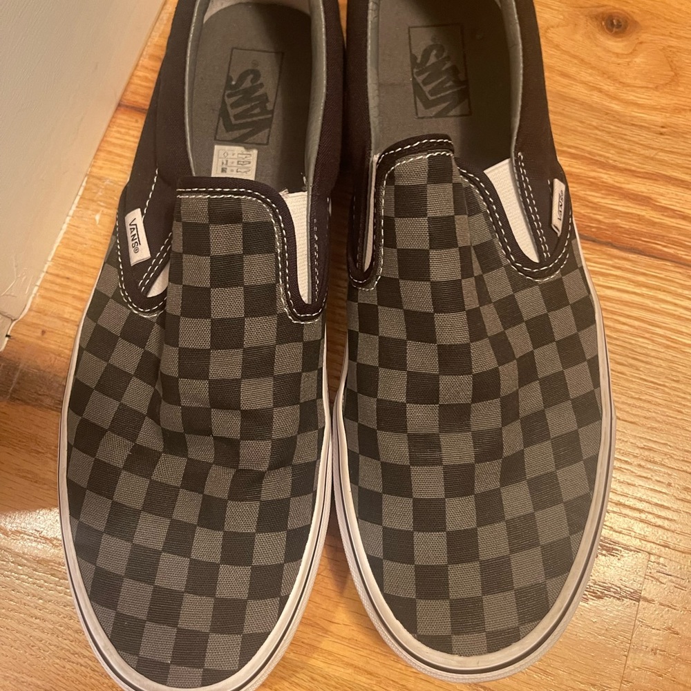 Mens Black Checkered Vans 11.5